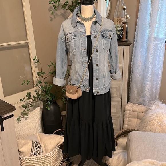 💵 J CREW Ruffle Beach Dress in Airy Gauze | Black - Picture 11 of 13